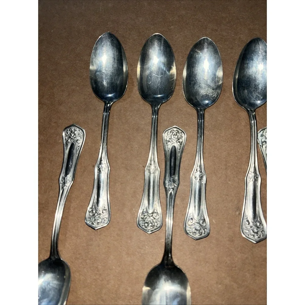 16 WM A Rogers Oneida Silver Nickel Ornate Spoons Ring Making Crafting 5-7/8